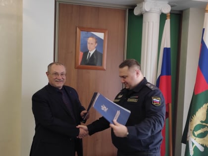 Уполномоченный по правам человека и главный судебный пристав  Кировской области подписали соглашение о взаимодействии