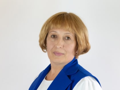 Учитель начальных классов средней школы пгт Свеча Надежда Мочалова поделилась секретами успеха с молодыми педагогами