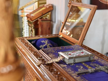 В Троицком соборе Яранска состоялось молебное пение с акафистом прп. Матфею Яранскому