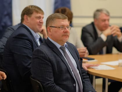 Губернатор Александр Соколов обсудил с главами районов и округов развитие региона