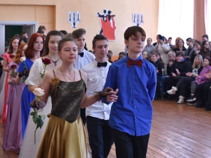 Епископ Паисий принял участие в праздновании Дня православной молодежи в поселке Арбаж