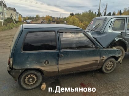 Бесправник с подростком в салоне устроил аварию в Демьяново