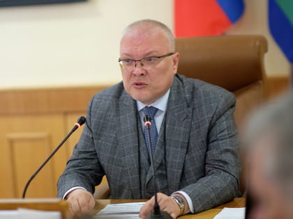 Александр Соколов предложил сформулировать от Кировской области законодательную инициативу о регулировании деятельности КПК