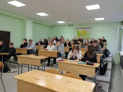 Сотрудником Управления проведена лекция для студентов второго курса отделения среднего профессионального образования Волго-Вятского института (филиала) Университета имени О.Е. Кута