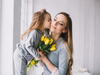 Как порадовать мам в День матери
