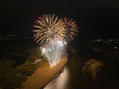 В Кирове в День Победы будут сиять три фейерверка