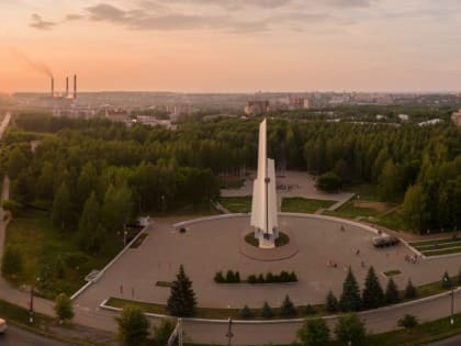 Минсвязи обсудит с оператором возможность переноса опоры связи у Парка Победы