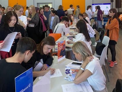 Более 500 вакансий ждут несовершеннолетних этим летом