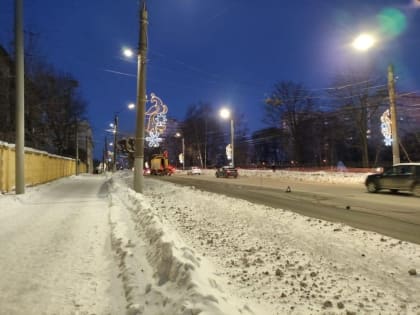 Обрыв троллейбусной линии произошел на улице Московской