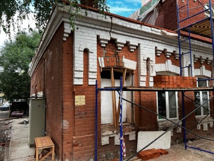 Реставрация дома-музея А.С. Грина: восстановление перемычки и трещины