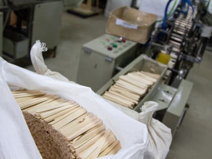 Из Кирова в Китай отправили 477 тонн палочек для мороженого