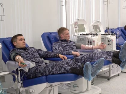 Кировские росгвардейцы отдали кровь гражданам  в честь Дня донора