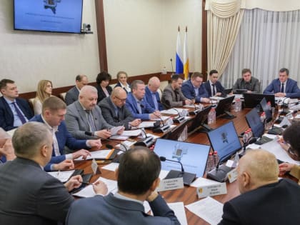 В областном бюджете предусмотрели средства на новые меры поддержки участников СВО