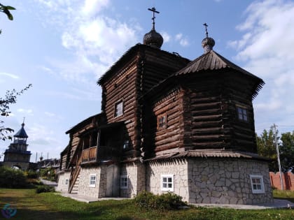 Деревянная церковь Михаила Архангела