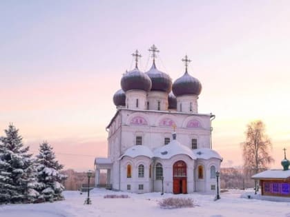 Кировчан приглашают на богослужения в сочельник и Рождество