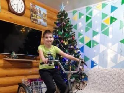 Мечта мальчика из Оричей сбылась благодаря «Елке желаний»