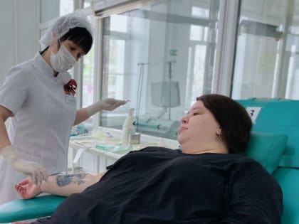 В Кирове доноры с редким составом антигенов крови спасли мужчину