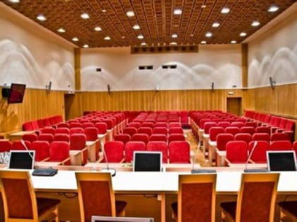 Бюджет Кировской области на три года вперёд сохранит социальную направленность