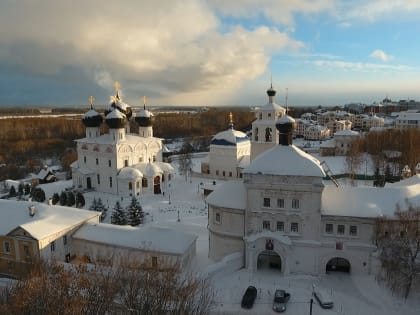 Священный Синод утвердил тексты молитв в помощь школьникам и студентам