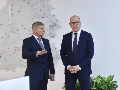 Игорь Маковский и Александр Бречалов ввели в работу многофункциональный информационно-технологический центр в Удмуртской Республике