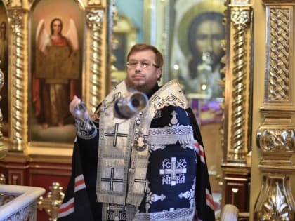 Перед почитаемым в Яранске образом Спасителя состоялось молебное пение с акафистом