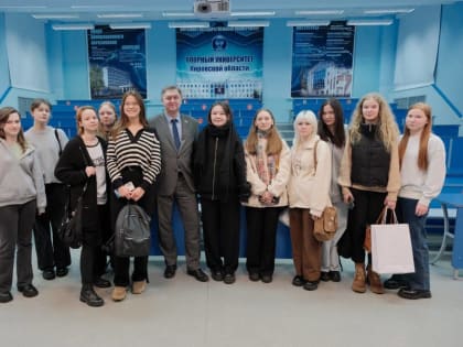 Роман Береснев рассказал студентам Вятского государственного университета о российской Конституции