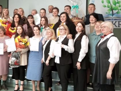 В Кирове назвали школу, где работает лучшая команда педагогов