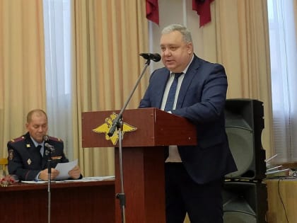 10 ноября в Кирове наградили лучших сотрудников органов внутренних дел