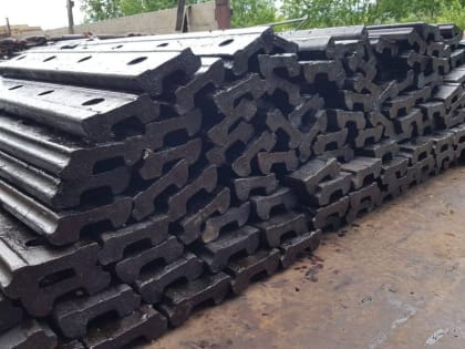 В Кировской области похититель забрал 40 железнодорожных накладок весом 1100 кг