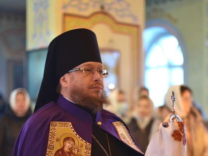 В первое воскресенье после Рождества Христова епископ Паисий совершил Литургию в Пижанке