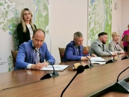 Вятская ТПП стала первой организацией, подписавшей Соглашение на использование Логотипа Юбилея города