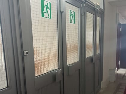 Для пяти зданий администрации Кирова ищут частных охранников за 8 млн рублей