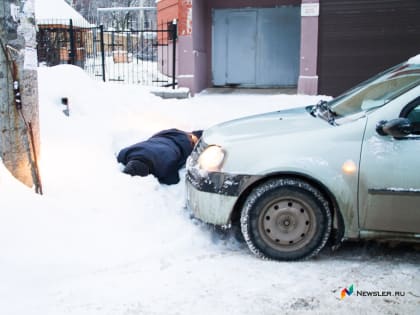 В Слободском районе столкнулись два «Рено»: погиб человек