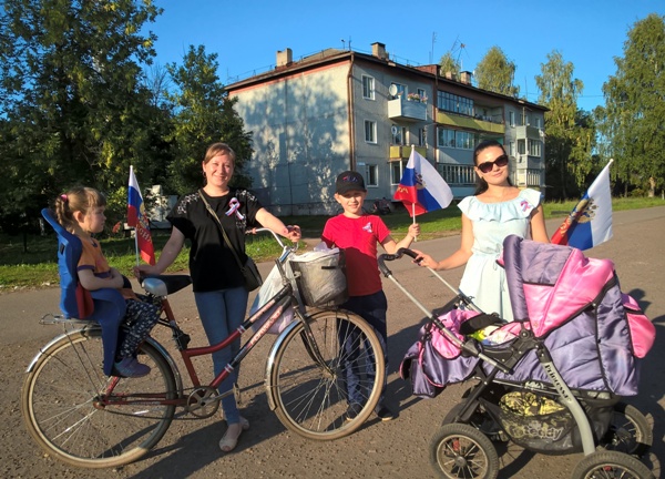 Партия села. Школа Ильинское Слободской район. Ильинское сельское поселение Слободского района Кировской области. Администрация Ильинского сельского поселения Слободской район. Село Ильинское Кировская область школа.