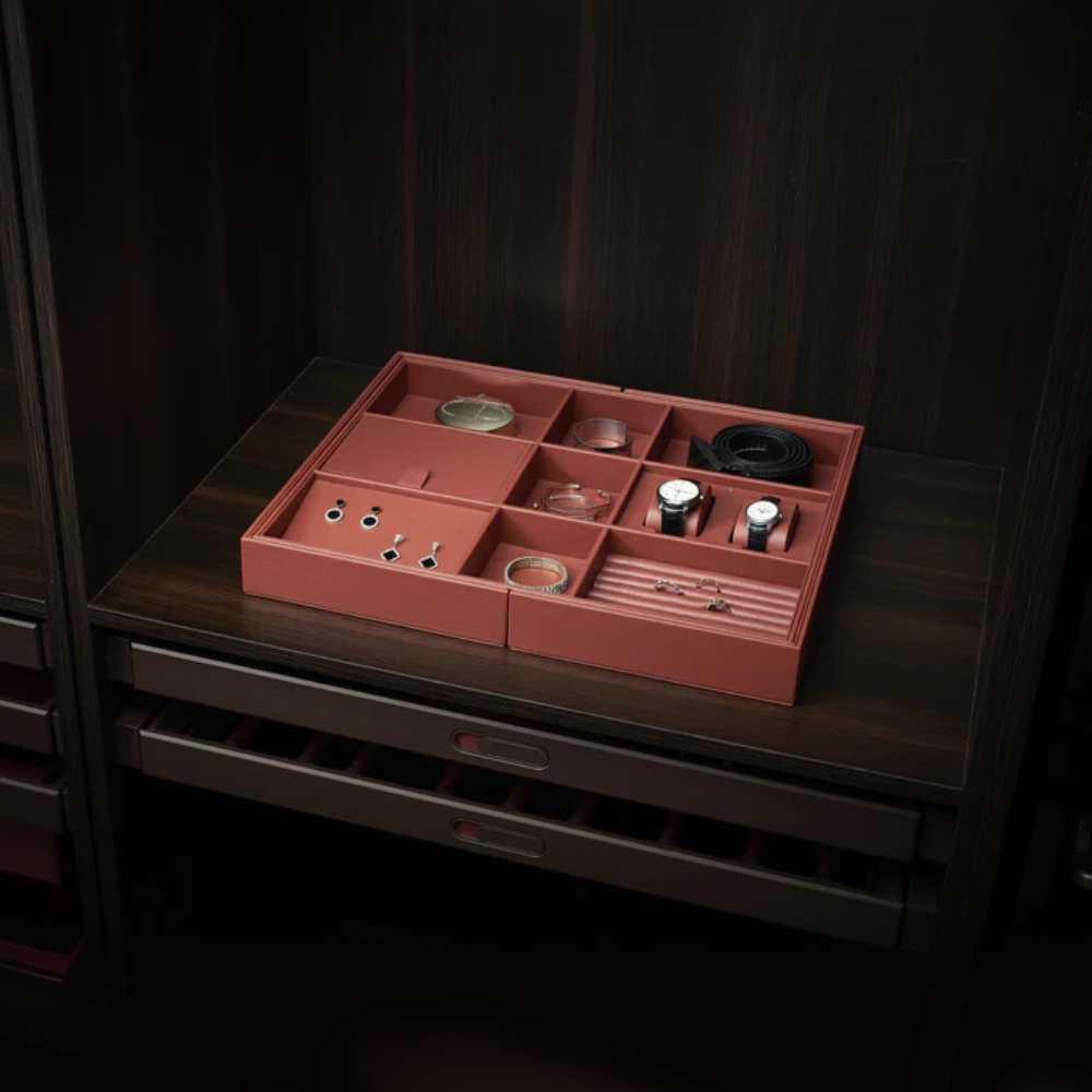 Retractable Leather Sorting Box detail 2