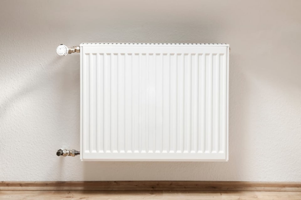 Best Radiators for UK Homes: Types, Costs, Installation and Replacement Guide