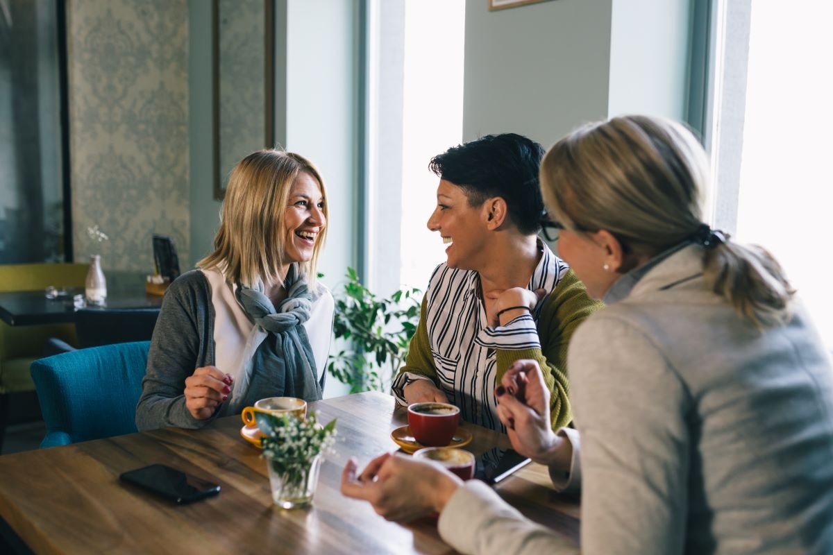 Tooth Shape and Ageing: How Contouring Can Help You Look Younger - Smile Dentist London dental blog