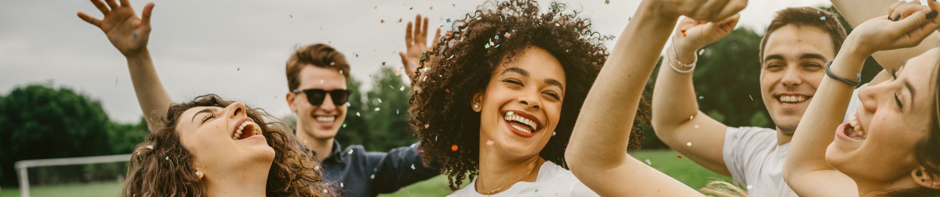 Food Stuck in Hole Where Filling Was? How to Clean Gently and Protect Your Tooth - Restorative Dentistry article