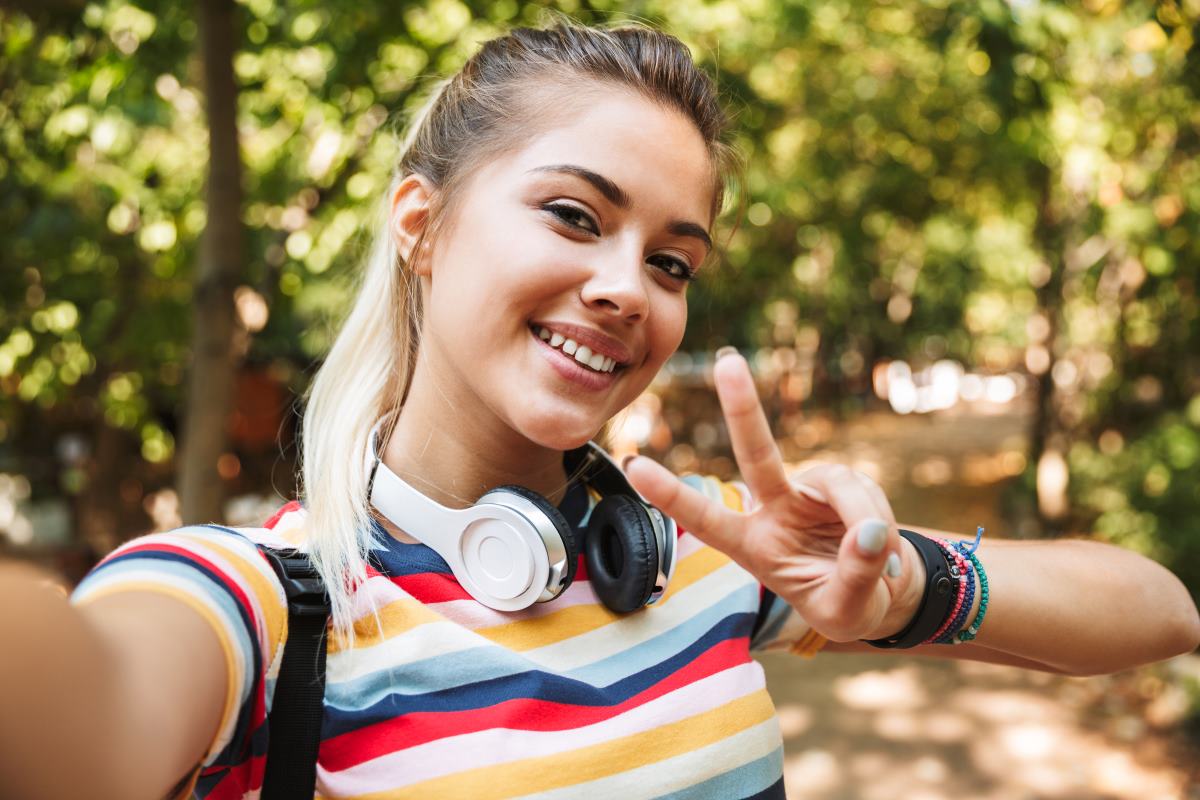 Can You Get Veneers If You Have a History of Severe Teeth Grinding (Bruxism)?