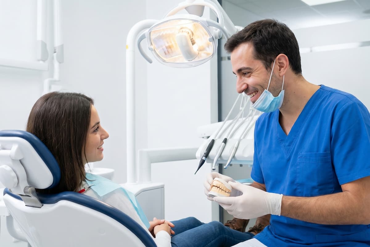 Dental Abscess Symptoms: Signs, Causes and When to Act