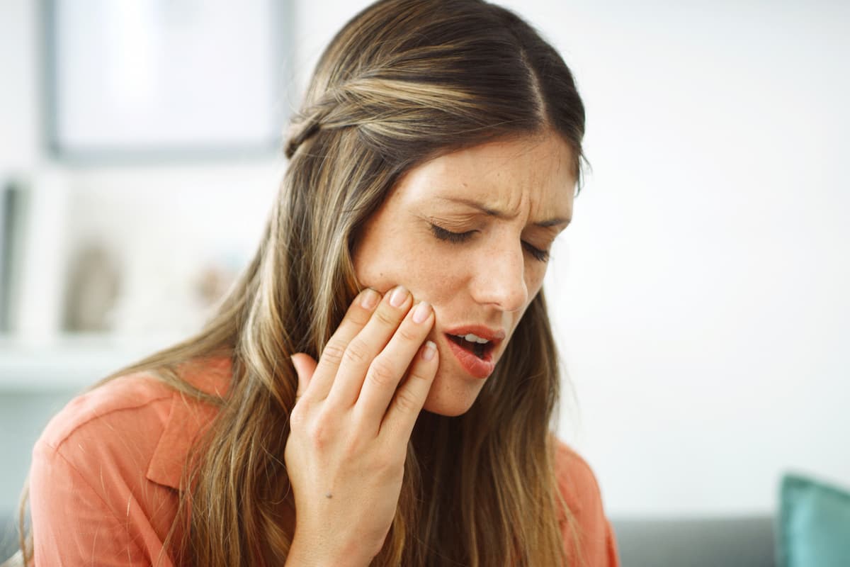 Cracked Tooth Syndrome and Occlusal Trauma: Diagnosing Obscure Pain on Mastication