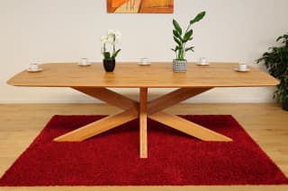 Massiver Esstisch aus Eiche 240 × 120 cm mit Spider-Holzgestell
