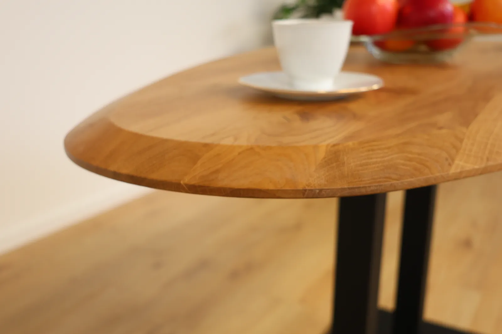 The Classic European Oak Bistro Table with Pedestal Base – product view 10