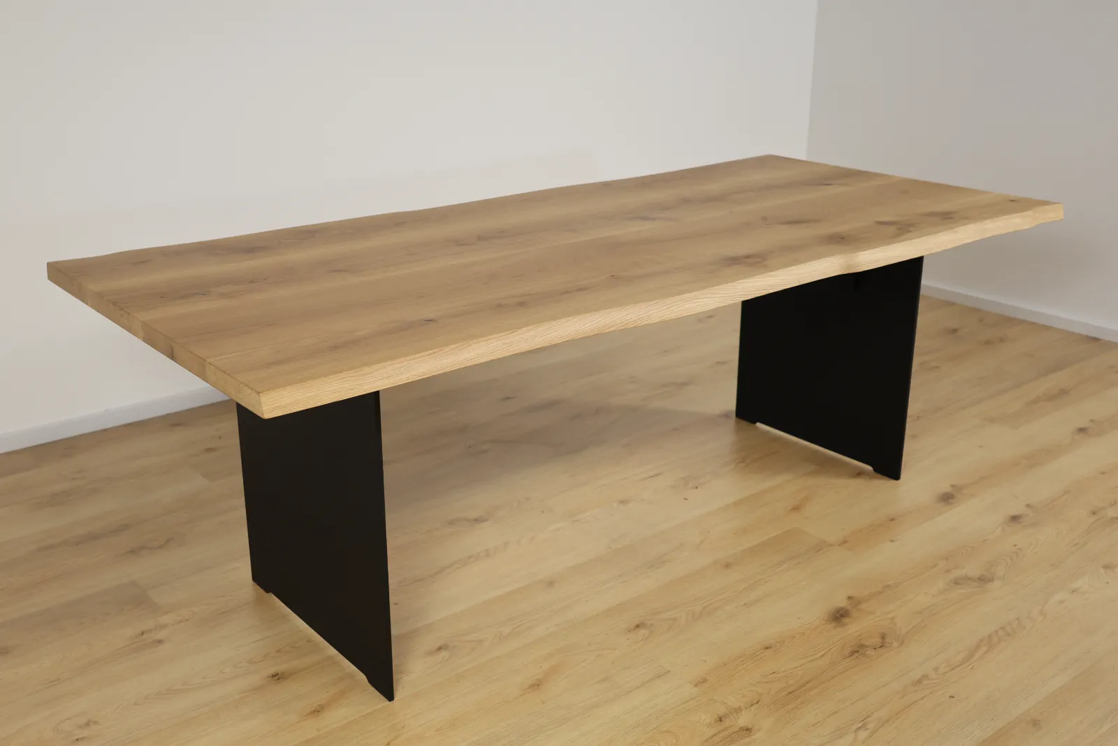 The Apex Beveled Rectangular European Oak Table with Spider Legs – product view 23