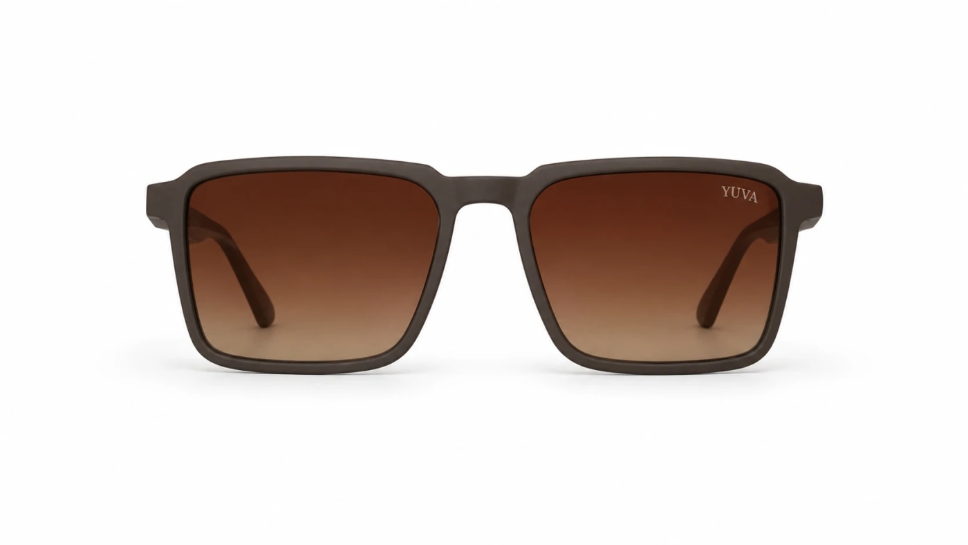 LEO unisex sunglasses with a rectangular design in matte black, made in Italy, UV400 protection lenses.