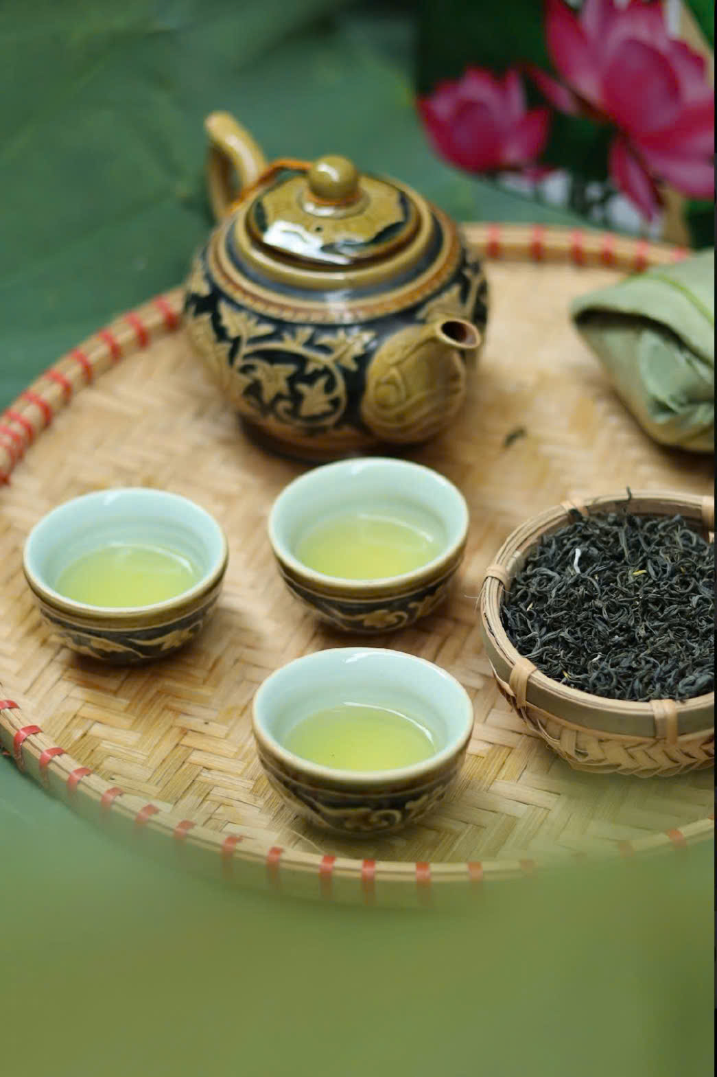 Tea liquor cup