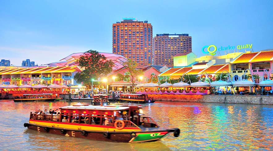 Arrival in Singapore - Serenity by the River