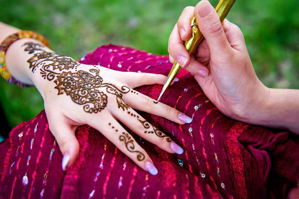 heena-designing