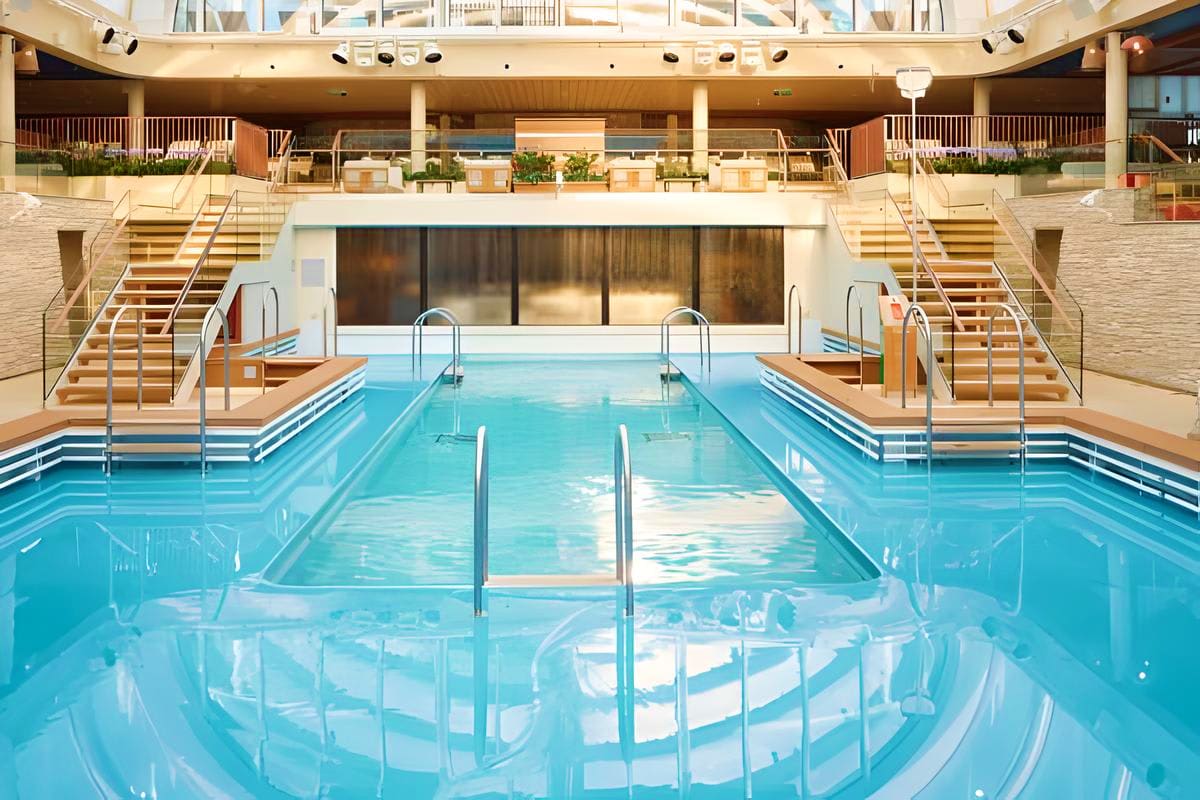 La Spiaggia Beach Club