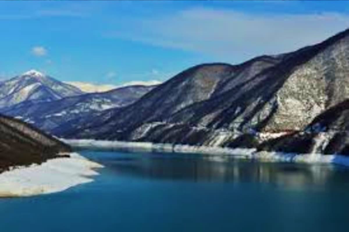 Georgia New Year Special reservoir